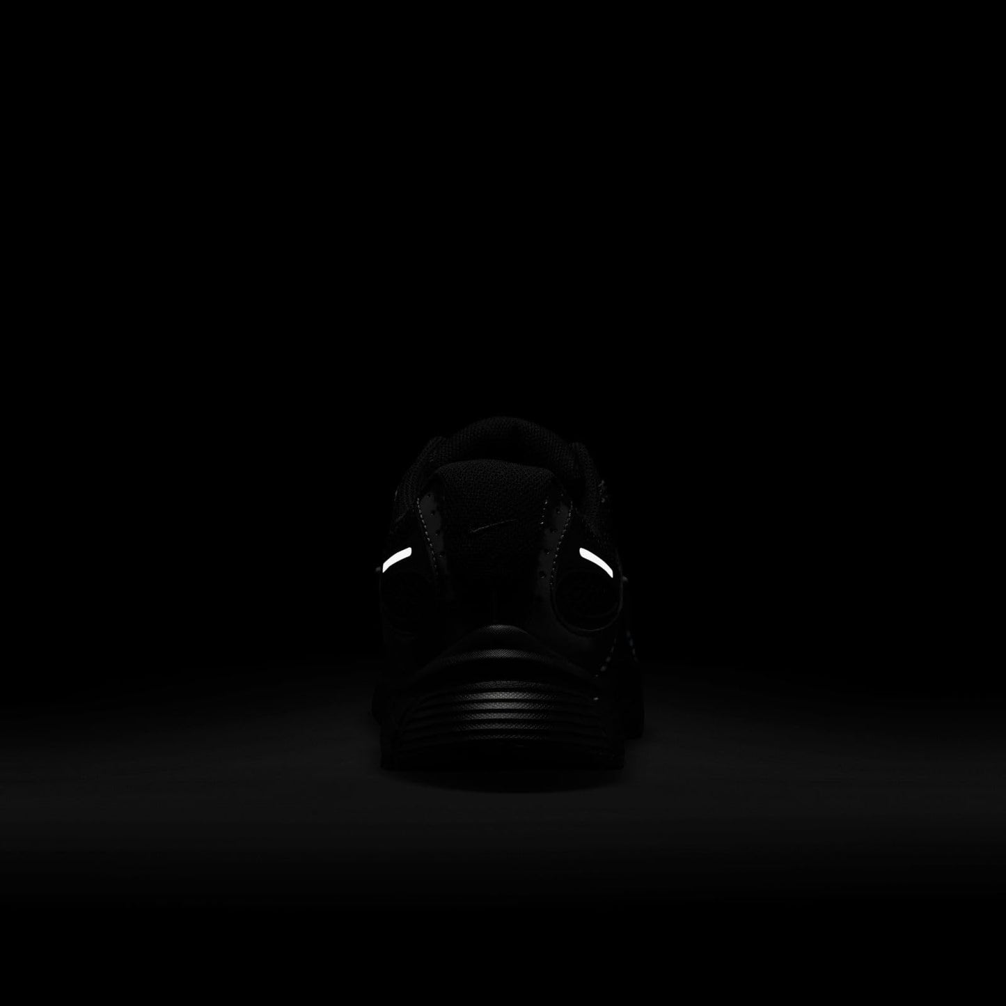 Nike Men's V5 RNR Black/Black/Anthracite 10 Medium