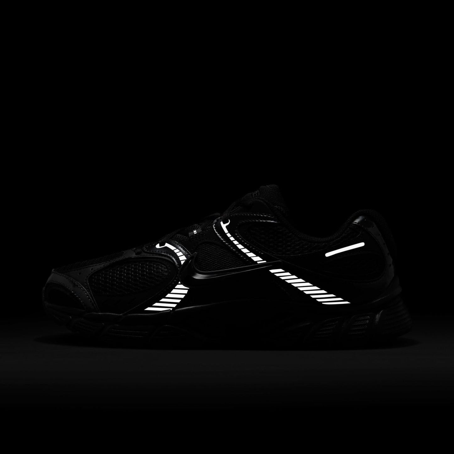 Nike Men's V5 RNR Black/Black/Anthracite 10 Medium