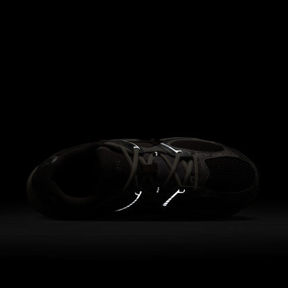 Nike Men's V5 RNR Black/Black/Anthracite 10 Medium