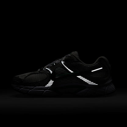 Nike Men's V5 RNR Black/Black/Anthracite 10 Medium