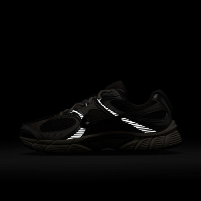 Nike Men's V5 RNR Black/Black/Anthracite 10 Medium