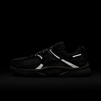 Nike Men's V5 RNR Black/Black/Anthracite 10 Medium