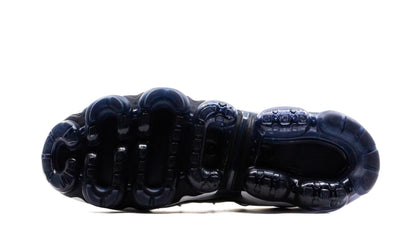 NIKE Unisex's Sneakers Gymnastics Shoes, Black Black Black Dark Grey 004, 10.5 AU