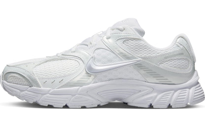 Nike Men's V5 RNR Black/Black/Anthracite 10 Medium