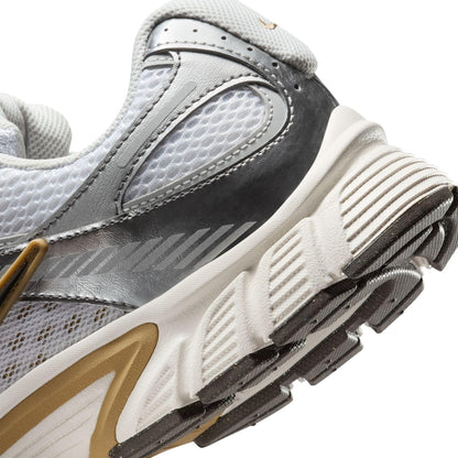 Nike Men's V5 RNR Black/Black/Anthracite 10 Medium