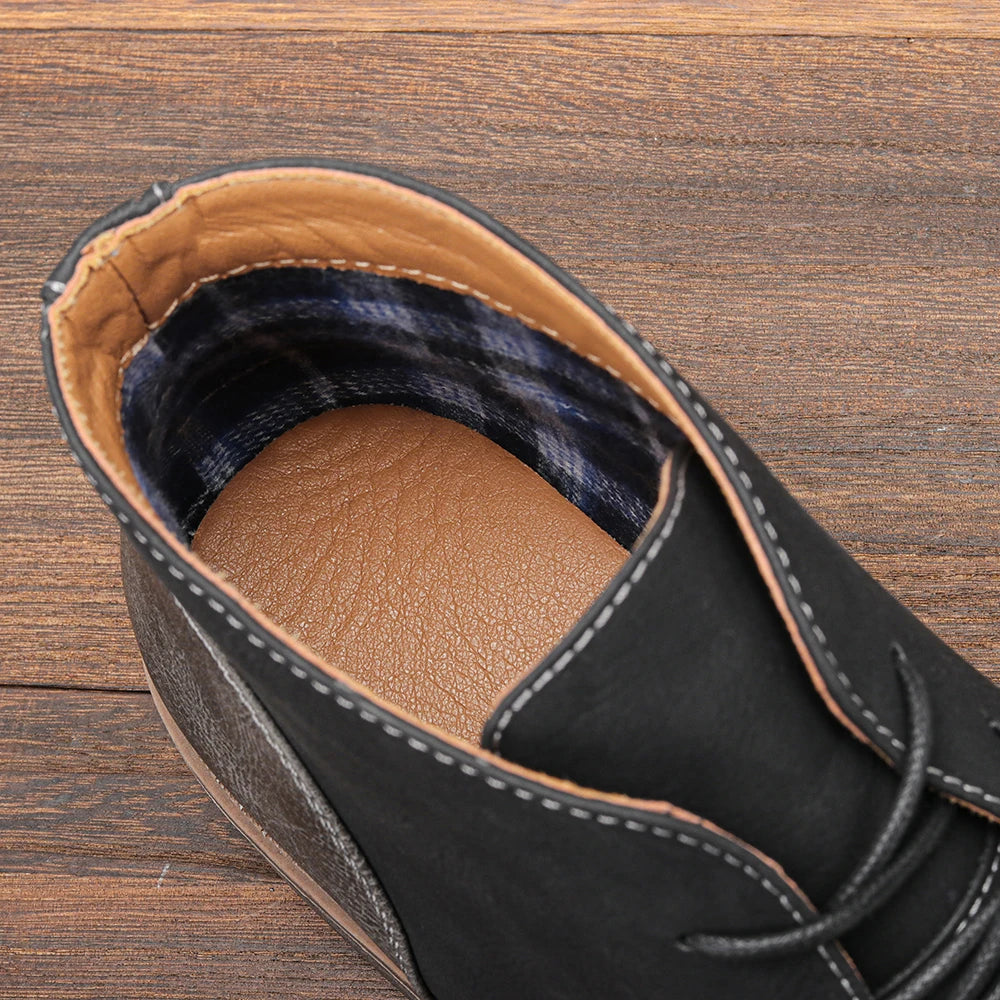 Men Desert Boots Retro American style Men Ankle Boots