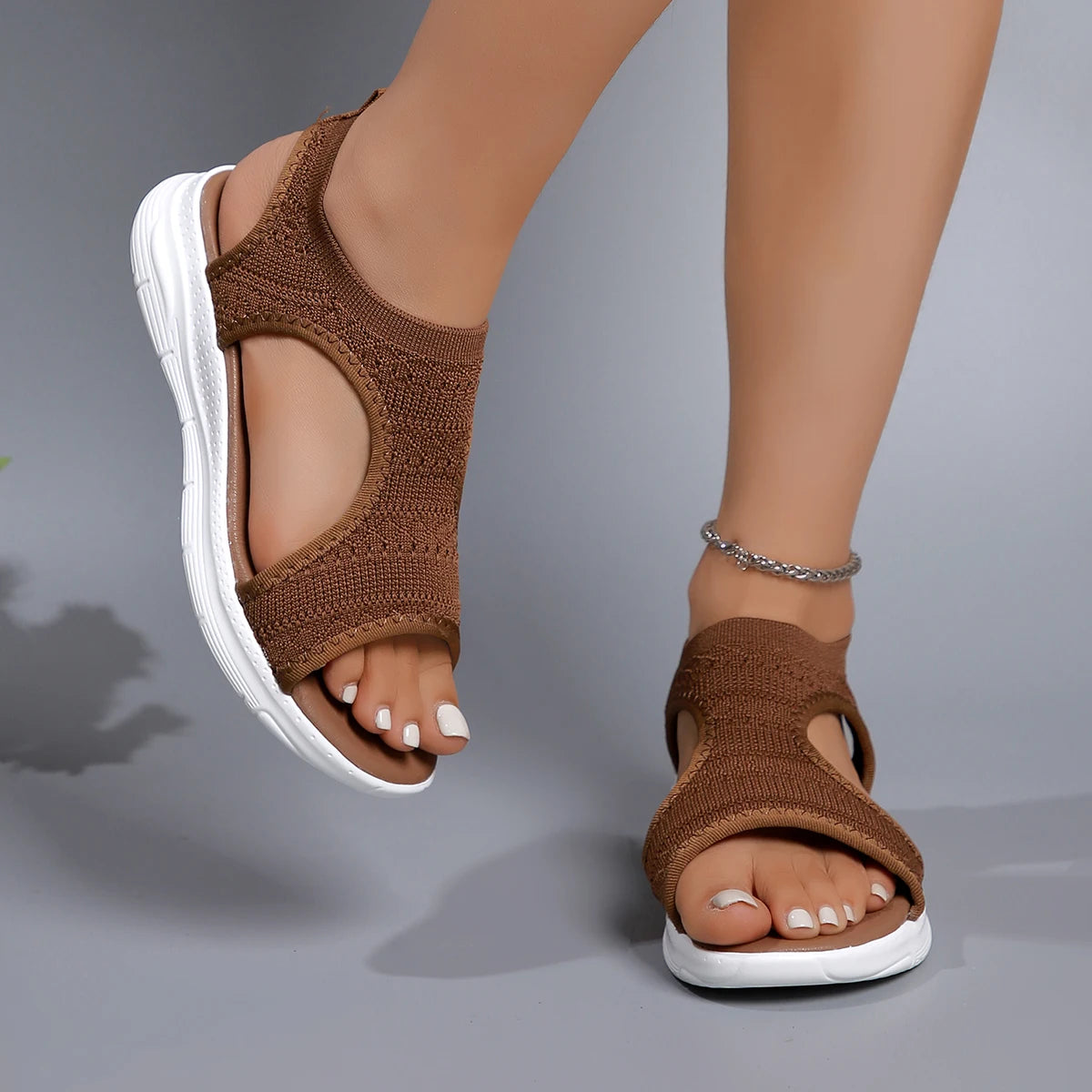 Women's fashionable casual sandals